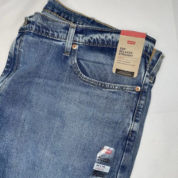 Levi's Men's 559 Relaxed Straight Fit Medium Wash Blue Jeans Size 44X30 - Picture 2 of 8